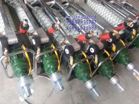 點擊查看詳細(xì)信息<br>標(biāo)題：MQT-130、120氣動錨桿鉆機發(fā)往山西大同 閱讀次數(shù)：2018